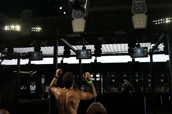 Wall balls at the HYROX World Championships