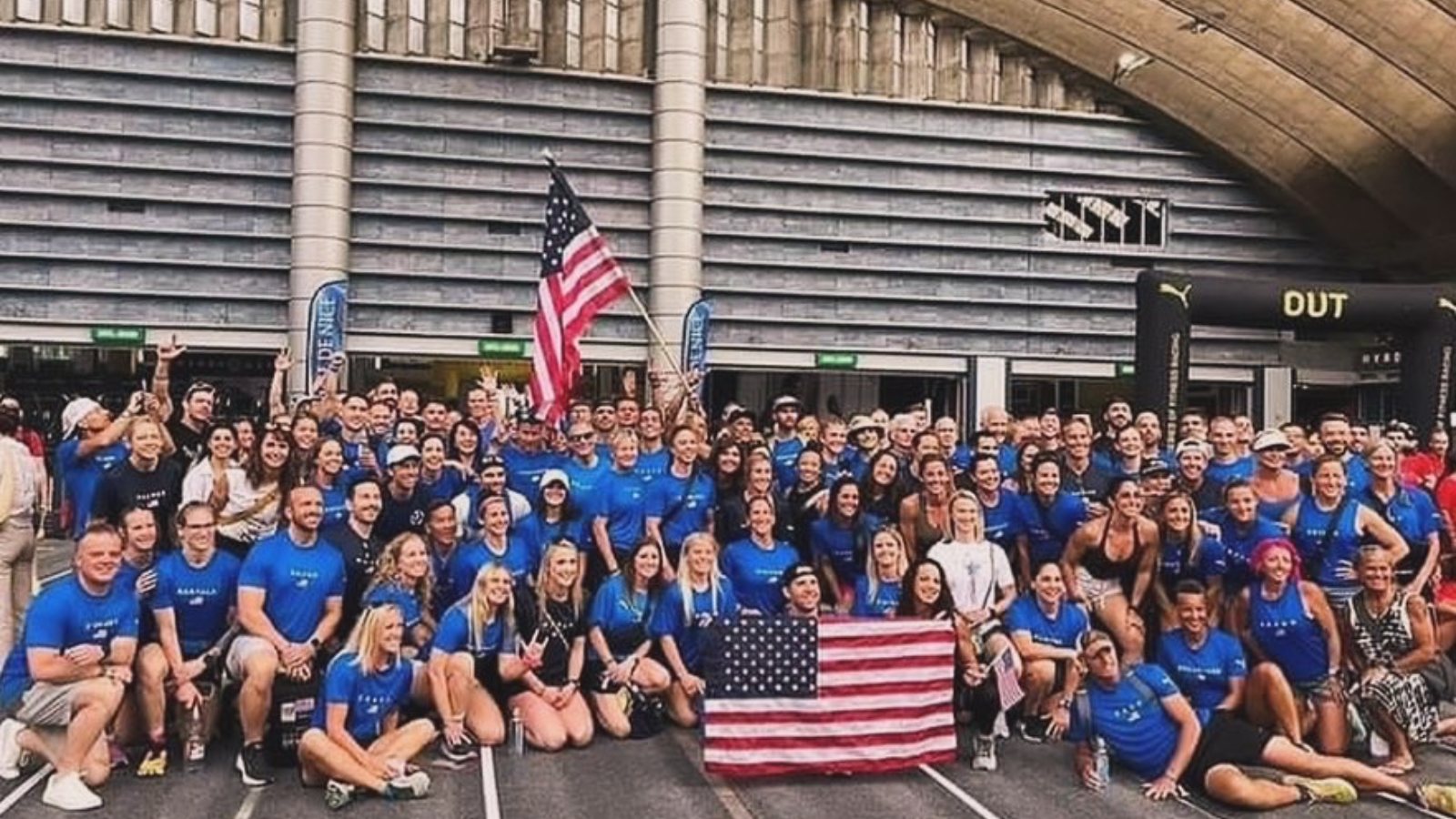 FTX athletes and members together at a HYROX event